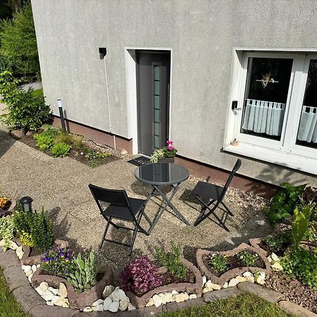 Ferienwohnung Am Waldesrand 布隆贝格 外观 照片